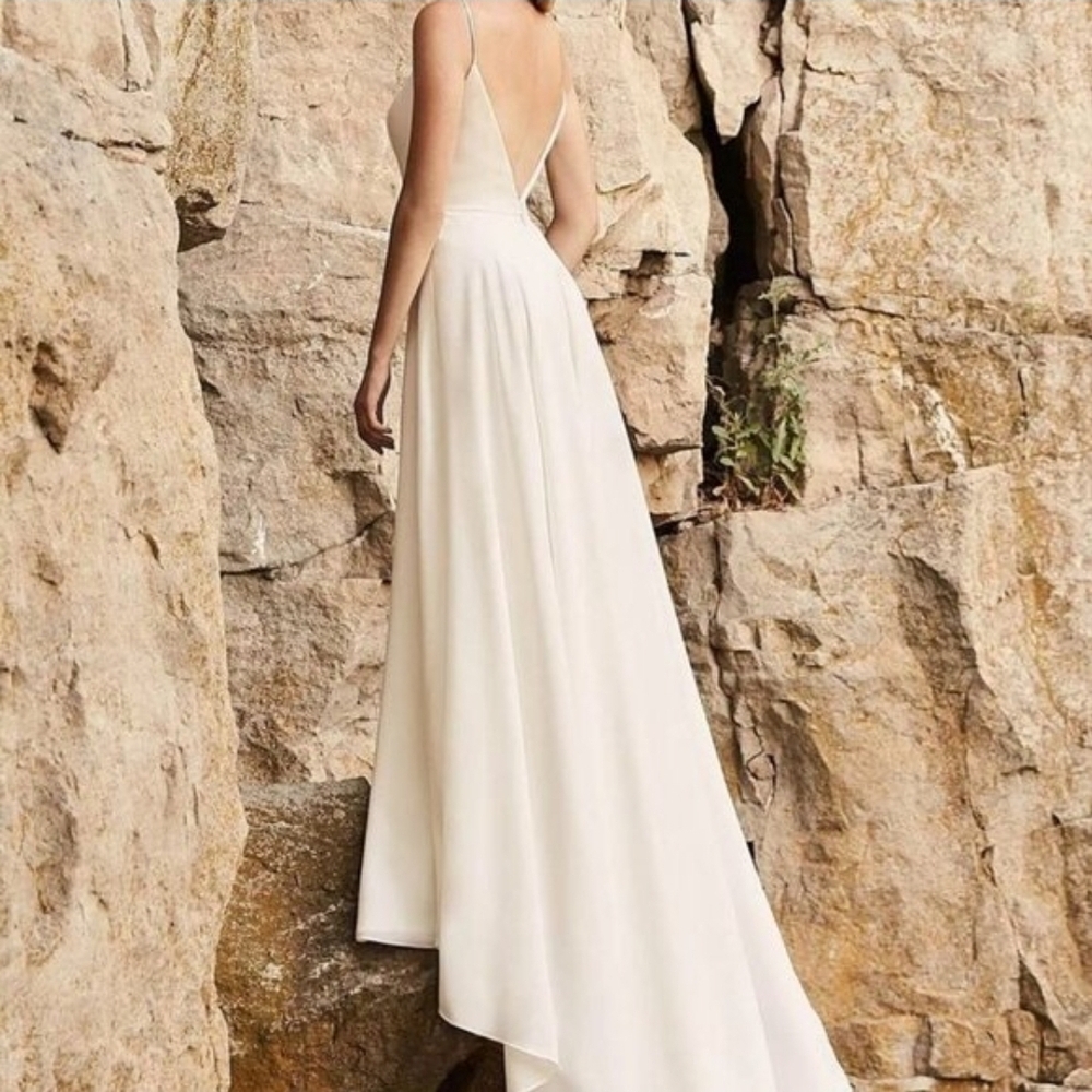 Mikaella Bridal Cream V-Neck A-Line Gown size 16 NWT - Picture 2 of 4